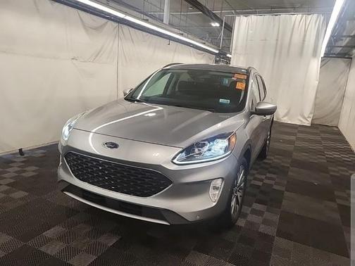 2021 Ford Escape Titanium Hybrid