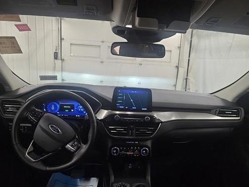 2021 Ford Escape Titanium Hybrid