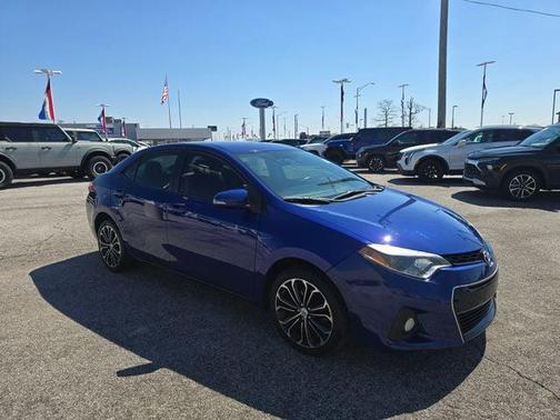Blue 2015 Toyota Corolla S Plus