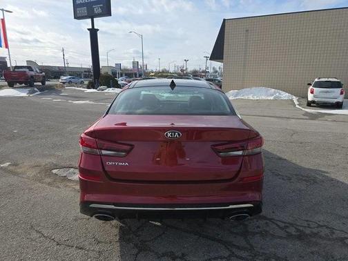 2020 Kia Optima SE
