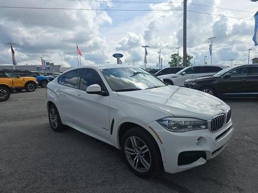 2018 BMW X6 xDrive50i