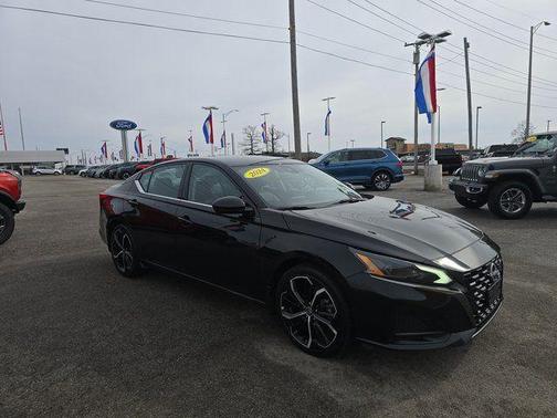 2024 Nissan Altima 2.5 SR