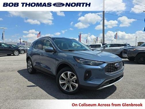 2025 Ford Escape Platinum