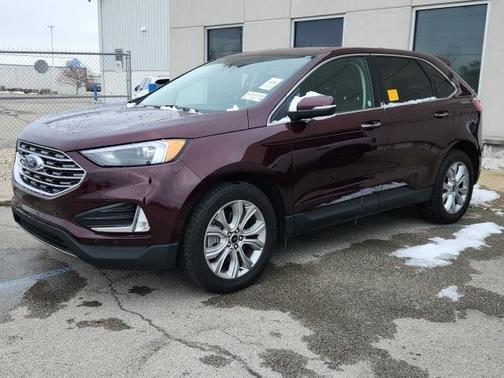 2024 Ford Edge Titanium