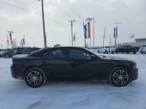 2019 Dodge Charger SXT