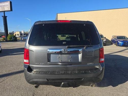 2012 Honda Pilot EX-L w/ Navigation