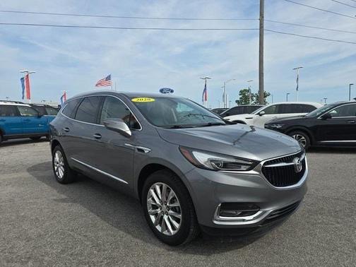 2020 Buick Enclave Essence