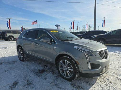 2023 Cadillac XT5 Premium Luxury