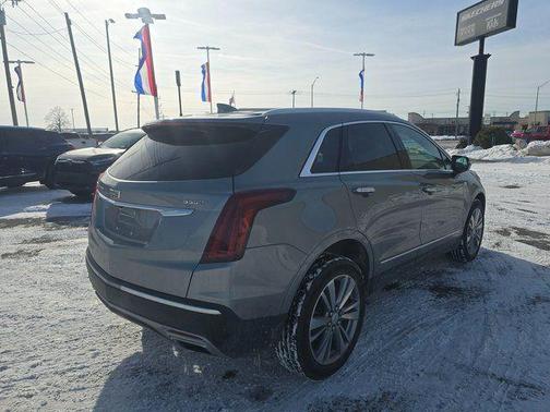 2023 Cadillac XT5 Premium Luxury