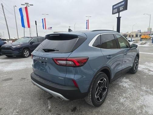 2026 Ford Escape Platinum