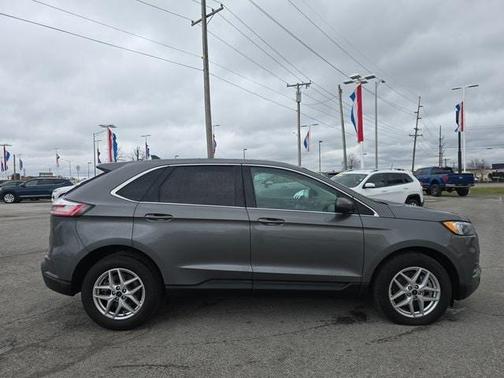 2023 Ford Edge SEL