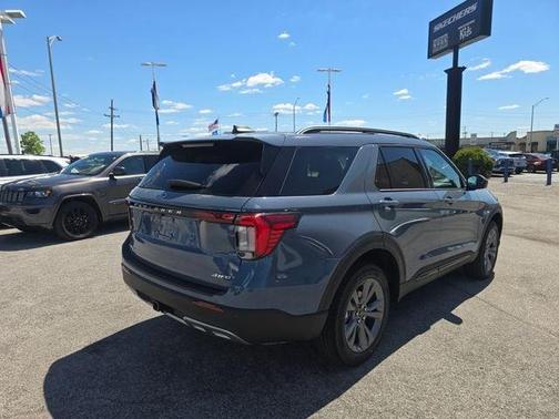 Vapor Blue Metallic 2026 Ford Explorer Active