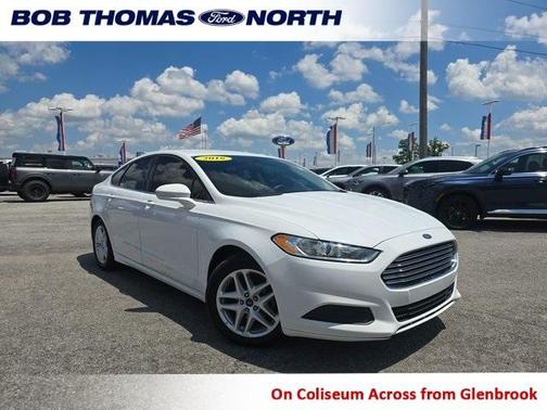 2016 Ford Fusion SE