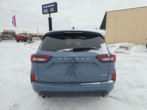 2026 Ford Escape ST-Line Elite