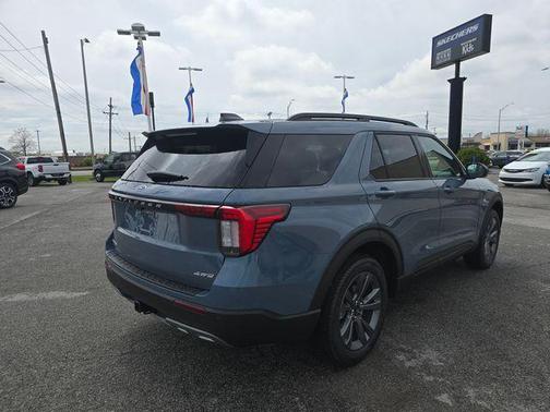 Vapor Blue Metallic 2026 Ford Explorer Active