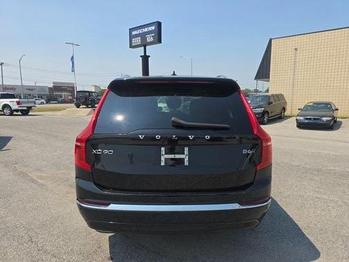 2023 Volvo XC90 B6 Plus 7-Seater