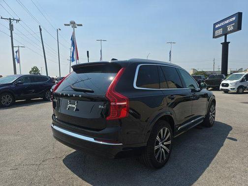 2023 Volvo XC90 B6 Plus 7-Seater