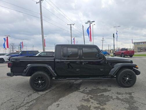 Black Clearcoat 2023 Jeep Gladiator Sport