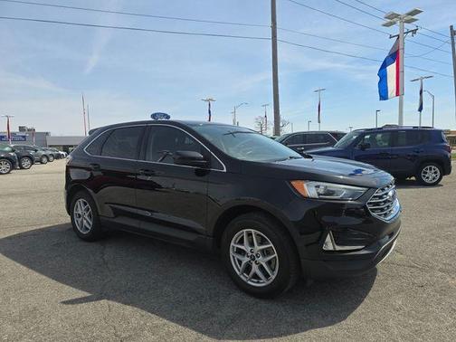 Black Metallic 2021 Ford Edge SEL