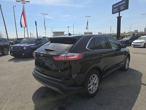 Black Metallic 2021 Ford Edge SEL