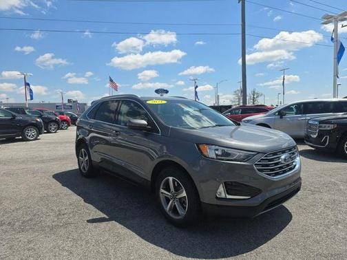 Gray Metallic 2021 Ford Edge SEL