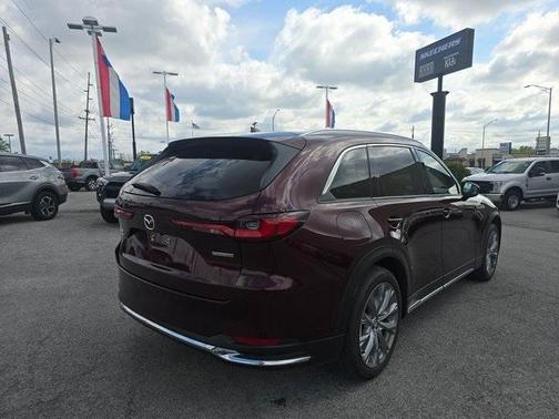 2024 Mazda CX-90 Premium Plus