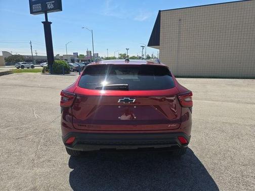 Crimson Metallic 2024 Chevrolet Trax 2RS