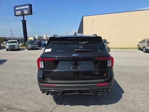 Agate Black Metallic 2026 Ford Explorer ST