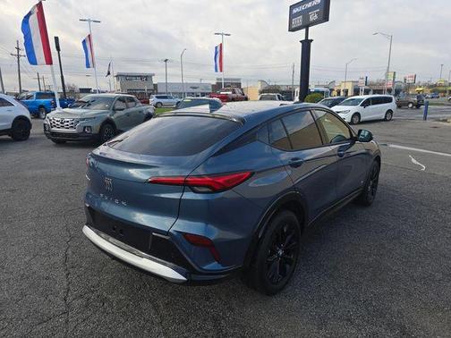 Ocean Blue Metallic 2025 Buick Envista Sport Touring