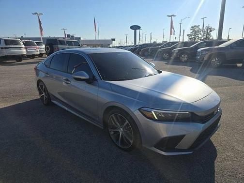 2022 Honda Civic Touring