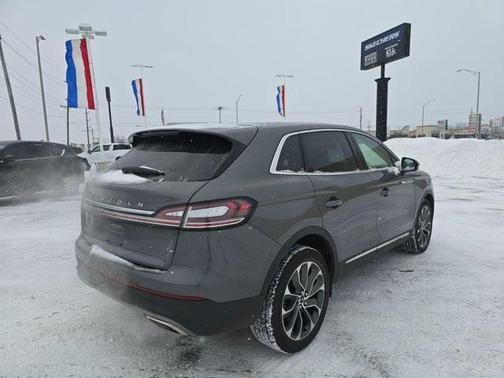 2022 Lincoln Nautilus Reserve