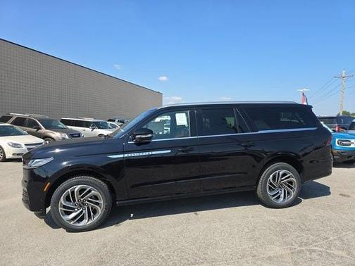 2025 Lincoln Navigator L Reserve