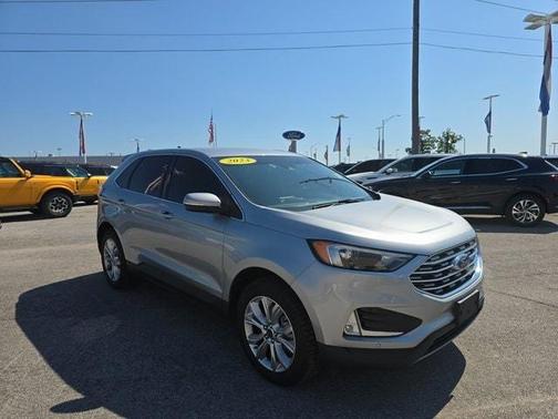 2023 Ford Edge Titanium