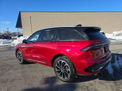 2024 Lincoln Nautilus Reserve