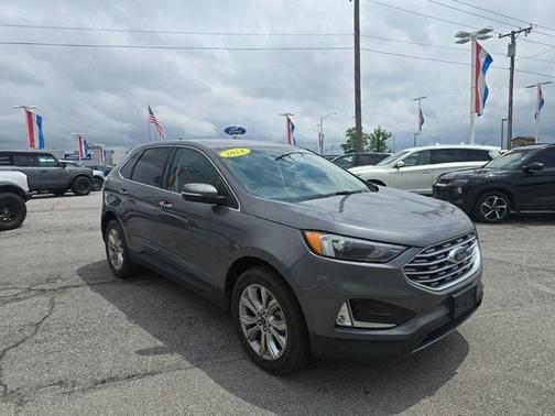 2024 Ford Edge Titanium