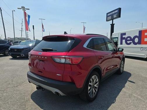 2020 Ford Escape Titanium