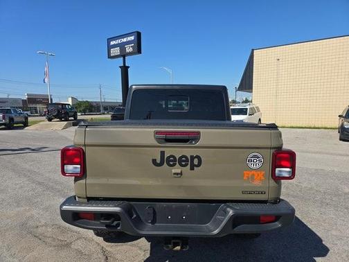 2020 Jeep Gladiator Sport