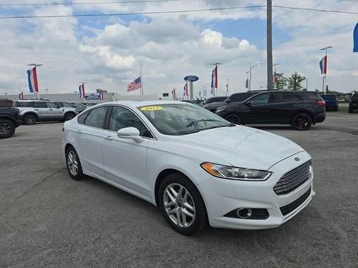 2013 Ford Fusion SE