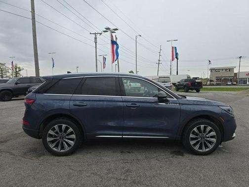 2022 Lincoln Corsair Reserve
