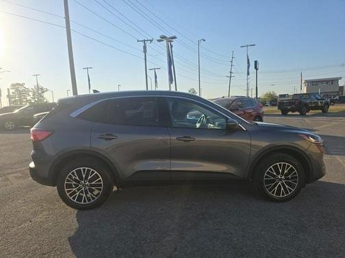 2022 Ford Escape PHEV SEL