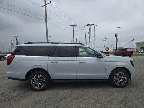 Space Silver 2026 Ford Expedition Max Active