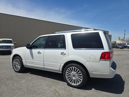 2016 Lincoln Navigator Select