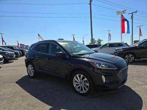 Blue Metallic 2021 Ford Escape Titanium Hybrid