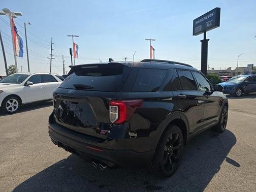 2023 Ford Explorer ST