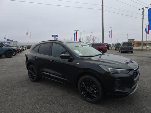 2026 Ford Escape ST-Line Elite