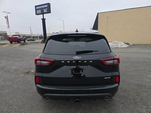 2026 Ford Escape ST-Line Elite