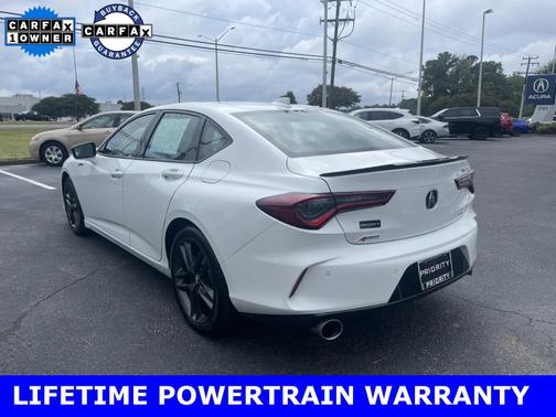 2025 Acura TLX 