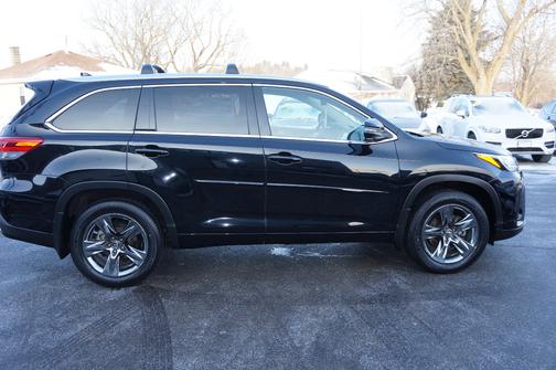 2018 Toyota Highlander Limited Platinum