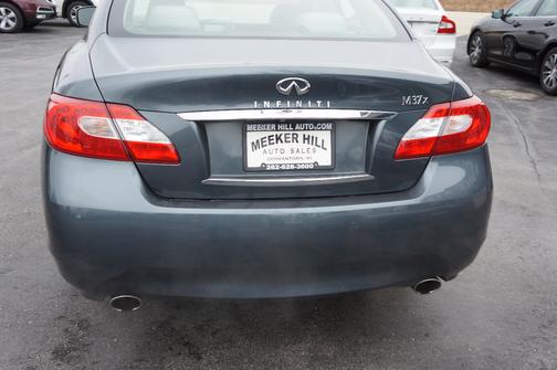 2011 INFINITI M37x Base