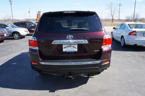 2013 Toyota Highlander SE